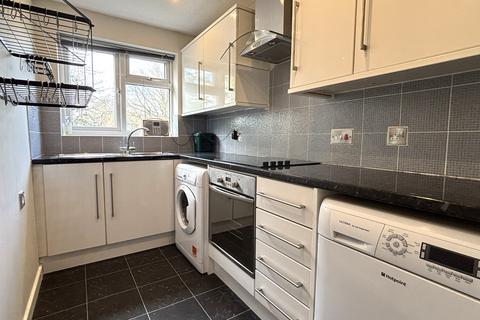 2 bedroom flat for sale, Penney Brook Fold, Hazel Grove, SK7