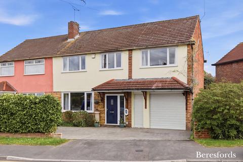 Woodland Avenue, Hutton, CM13
