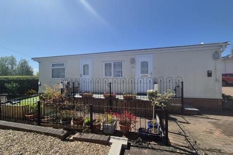 1 bedroom park home for sale, Theddingworth Road, Lubenham, Market Harborough