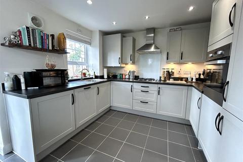 3 bedroom detached house for sale, Scott Grove, Chippenham