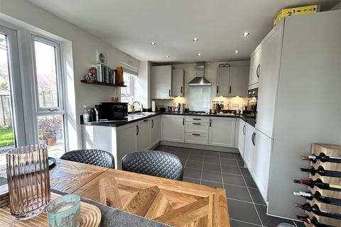 3 bedroom detached house for sale, Scott Grove, Chippenham