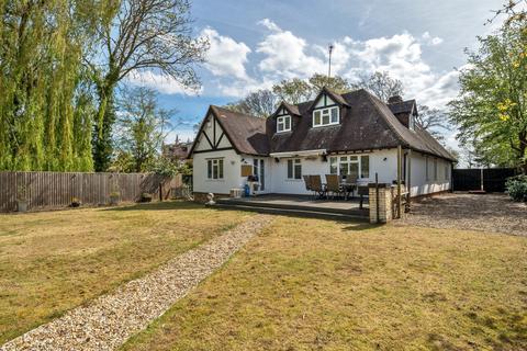 6 bedroom detached house for sale, Winkfield Road, Windsor, Berkshire