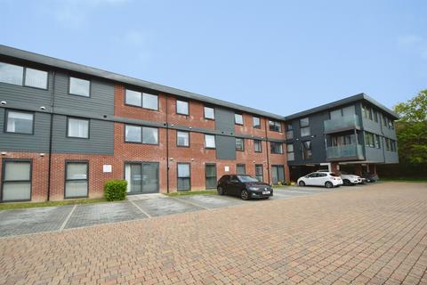 1 bedroom flat for sale, Willow Park, Havant