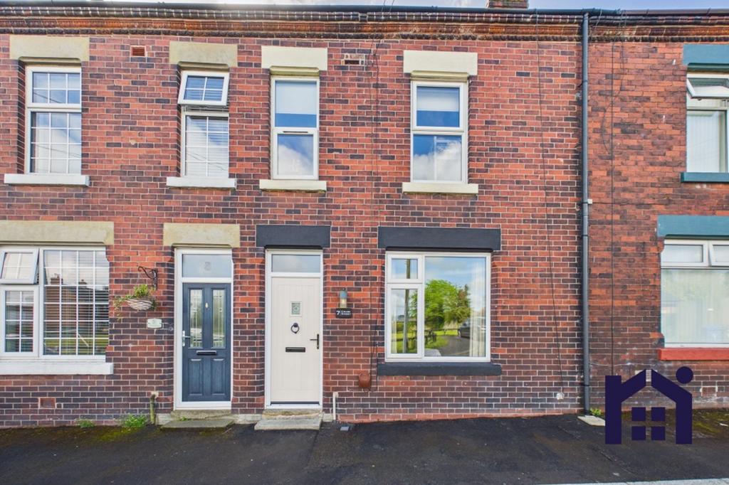 Crane Street, Coppull, PR7 5JE 3 bed terraced house for sale - £170,000