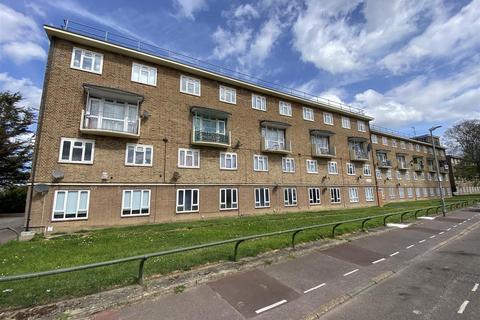 Trefgarne Road, Dagenham