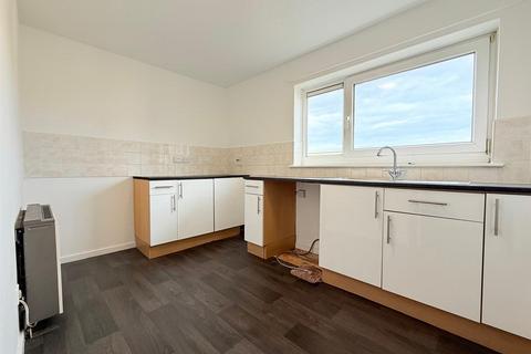 2 bedroom flat for sale, Louise Close, Great Yarmouth