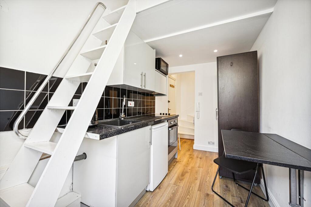 Kitchen, open plan living