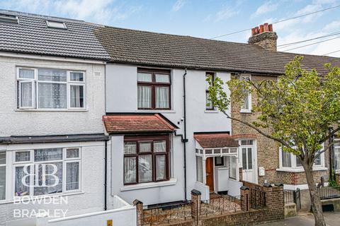 Baden Road, Ilford, IG1