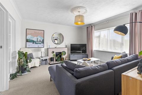 2 bedroom flat for sale, High Street, Polegate BN26