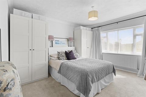 2 bedroom flat for sale, High Street, Polegate BN26