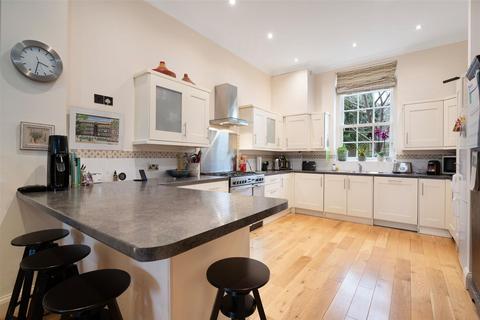 3 bedroom house for sale, Bears Rails Park, Old Windsor