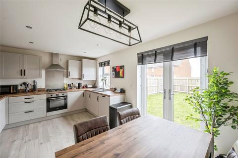 3 bedroom semi-detached house for sale, Saxon Avenue, Hatfield, Doncaster, South Yorkshire, DN7