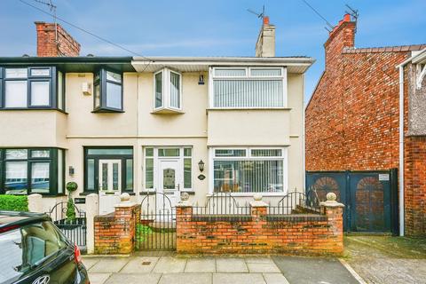 3 bedroom end of terrace house for sale, Heliers Road, Liverpool