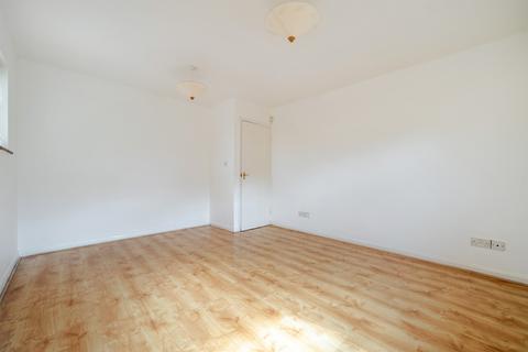 1 bedroom ground floor flat for sale, Norfolk Road, Maidenhead