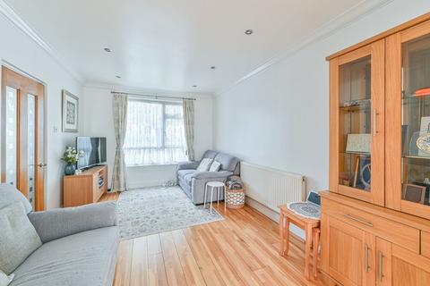 Stane Way, Woolwich, London, SE18