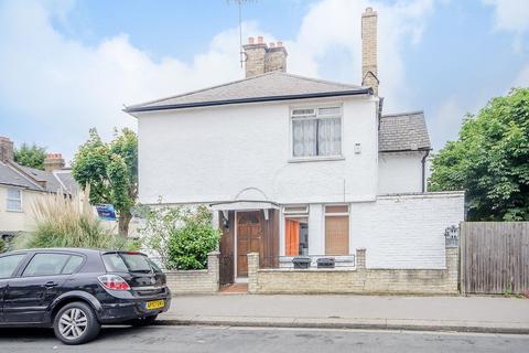 Bavant Road, Norbury, London, SW16