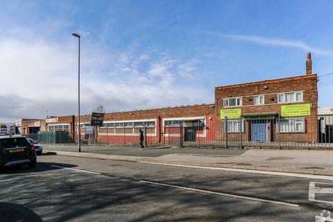 Office to rent, Lupton Ave Leeds LS9 6ED
