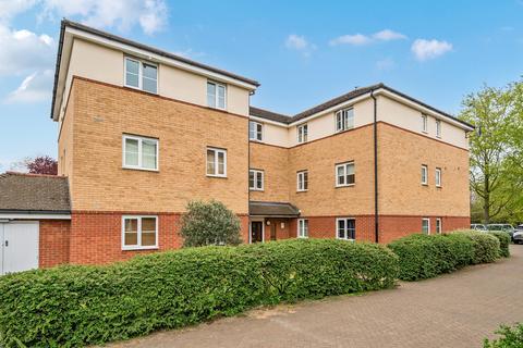 Sherriff Close, Esher, KT10