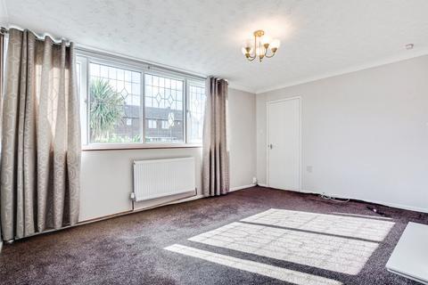 3 bedroom semi-detached house for sale, Queen Elizabeth Drive, Normanton