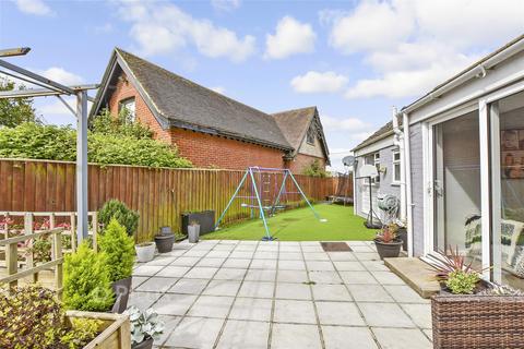 4 bedroom detached bungalow for sale, Martine Close, Freshwater, Isle of Wight