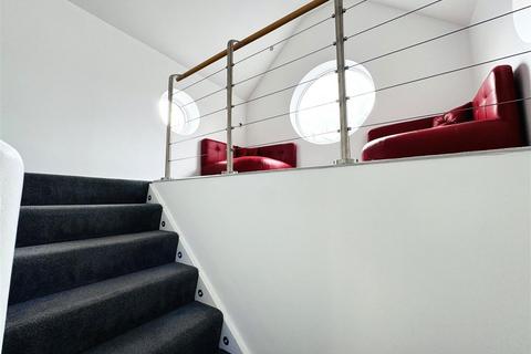 4 bedroom detached house to rent, Abbeyfields Close, Derby DE22