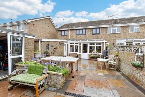 3 bedroom semi-detached house for sale, Matthews Close, Deal, Kent