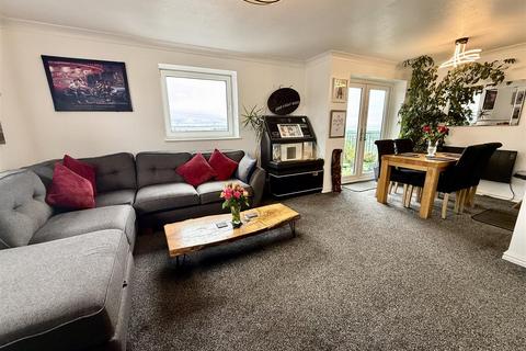 2 bedroom apartment for sale, Pocketts Wharf, Maritime Quarter, Marina, Swansea