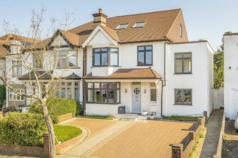 5 bedroom semi-detached house for sale, Abbotswood Road, London SW16