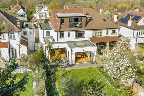 5 bedroom semi-detached house for sale, Abbotswood Road, London SW16
