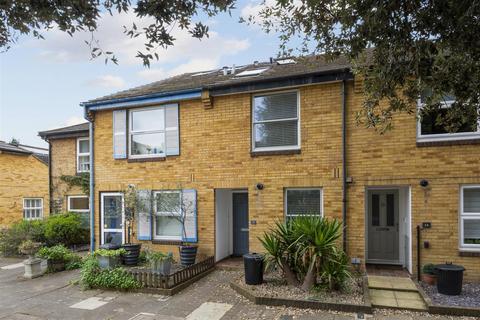 Holm Oak Close, Putney, SW15