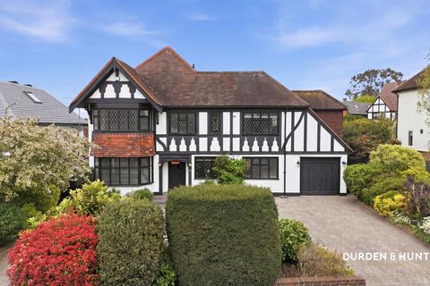 Spareleaze Hill, Loughton, IG10