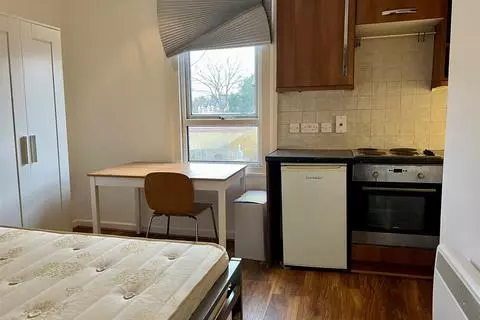 Studio to rent - Widok 3