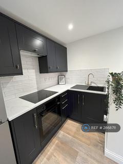 Studio to rent, Hilary Court, Luton, LU2