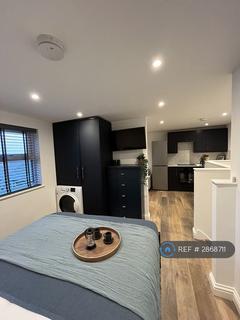 Studio to rent, Hilary Court, Luton, LU2