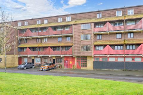 2 bedroom maisonette for sale, Braehead Road, Cumbernauld, Glasgow, G67