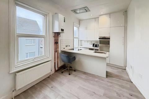 2 bed flat/apartment for rent in Princess Street, Lancashire FY1