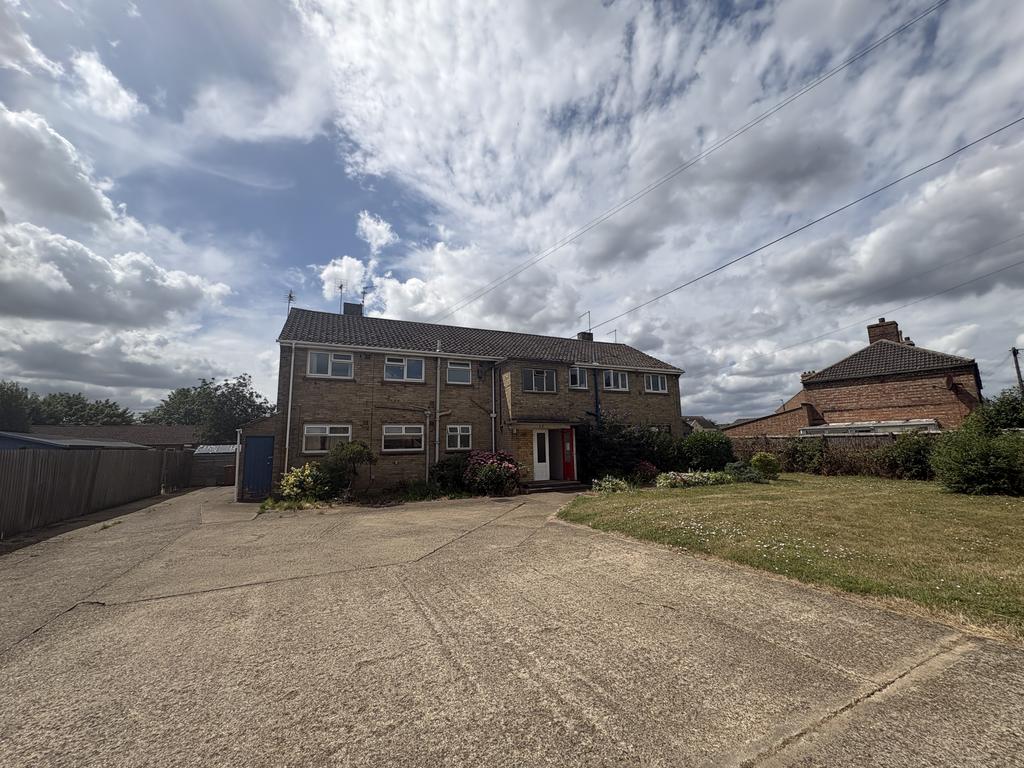 2 bedroom flat to rent