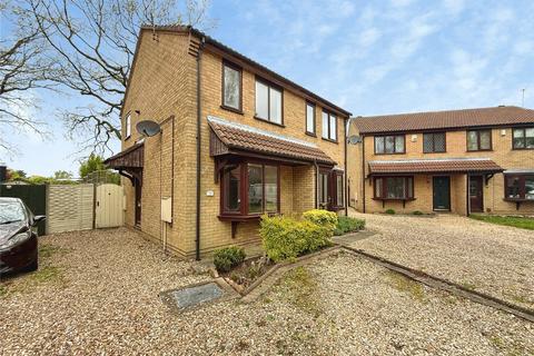 Semi-detached house - Stenigot Close, Lincolnshire LN6