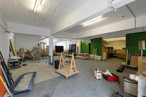 Industrial unit for sale, Riverside Rd London SW17 0BA
