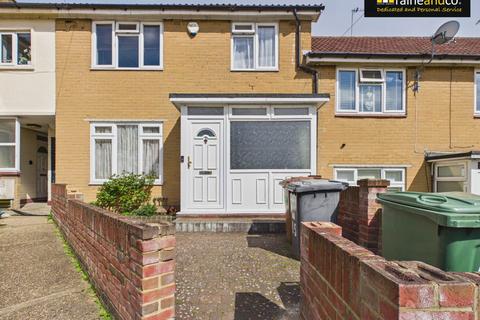 4 bedroom house for sale, Honeywood Close, Potters Bar