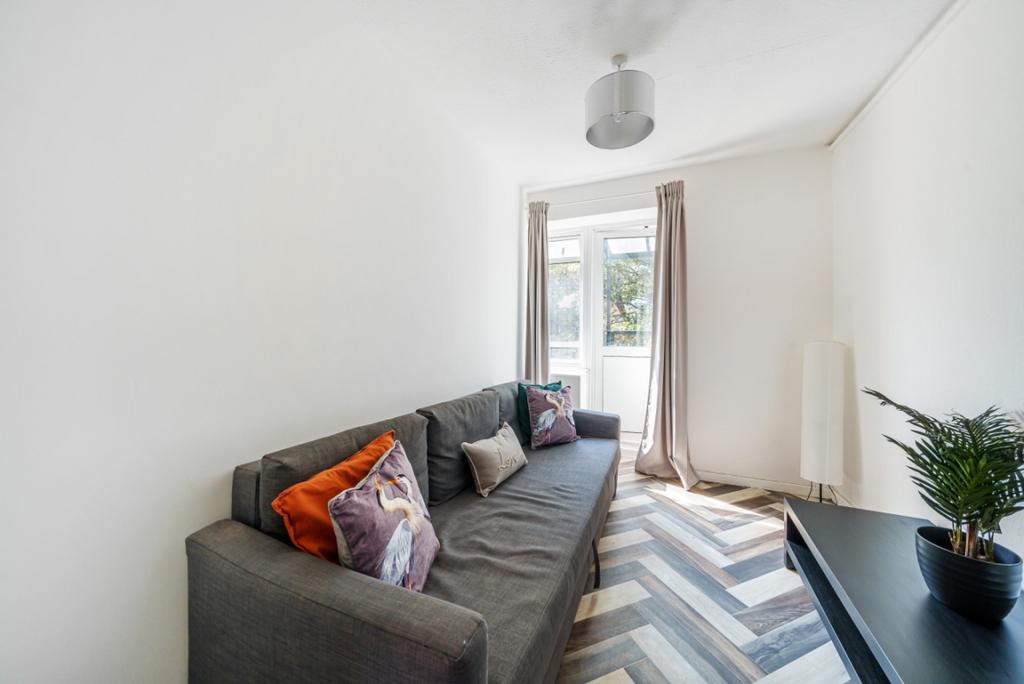 Apartment in London - View 2