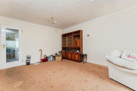 2 bedroom semi-detached bungalow for sale, Blackbird Road, Beck Row, BURY ST. EDMUNDS