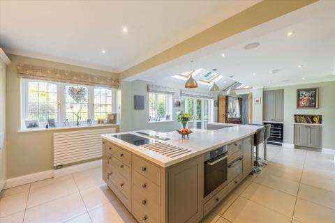 5 bedroom detached house for sale, The Rise, Sevenoaks, Kent TN13