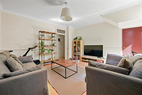 2 bedroom flat for sale, Harlesden Road, Willesden, NW10 2BY