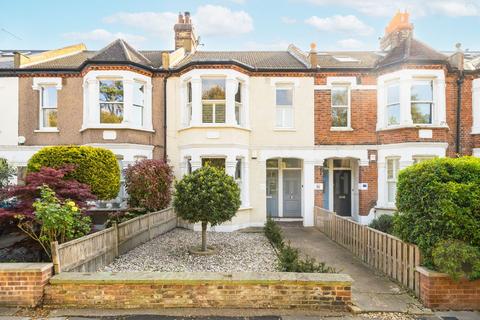 Trinity Road, London SW19