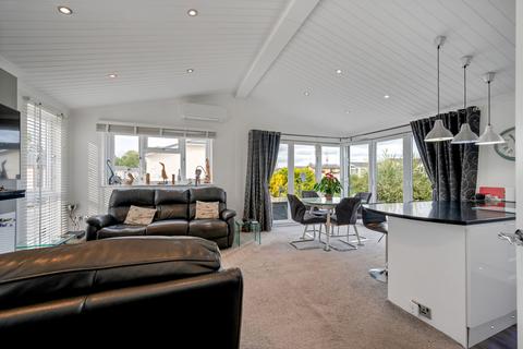 2 bedroom lodge for sale, Yarwell Mill, Yarwell, PE8