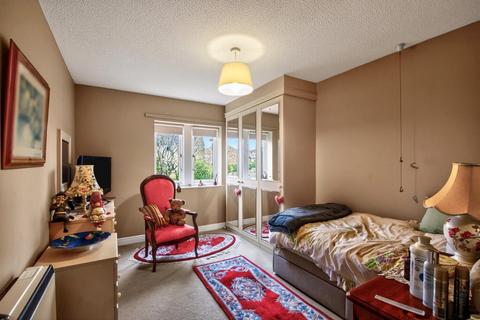 undefined, Oak Tree Lodge, Harlow Manor Park