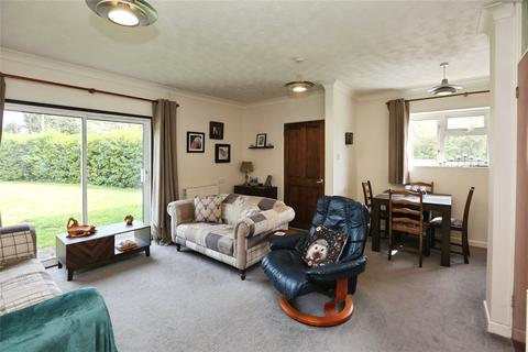 4 bedroom semi-detached house for sale, New Road, Warsash, Southampton, Hampshire, SO31
