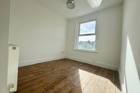 3 bedroom house to rent, Clegg Road, Southsea, PO4