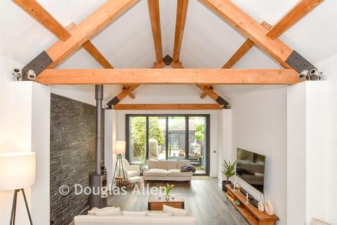4 bedroom detached house for sale, Buttercross Lane, Epping, Essex